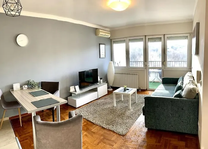 Sunkissed Apartment